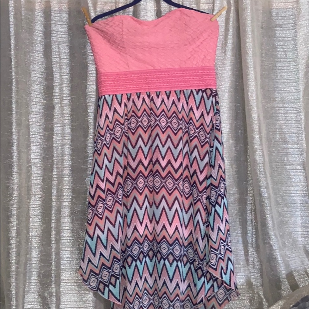 Cute, Summer-Time Strapless Dress